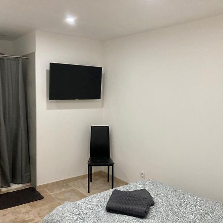 Mas Feuillade Logement Partage Nîmes Esterno foto